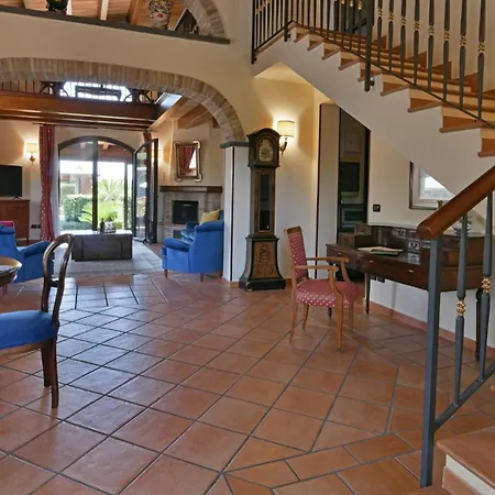 Willa Biddizza Acireale