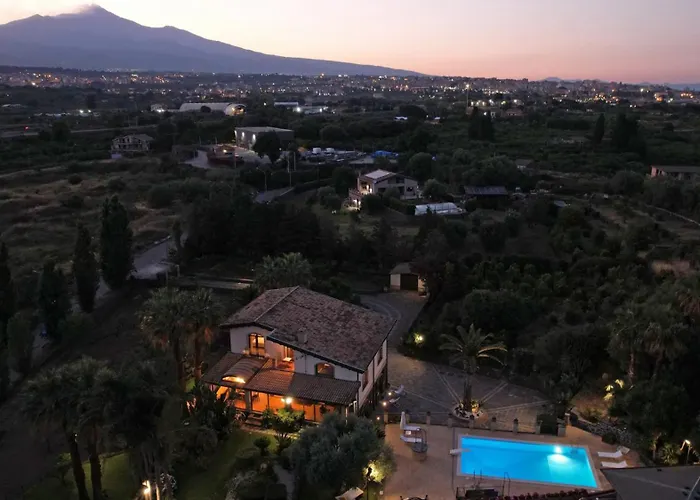 Biddizza Villa Acireale